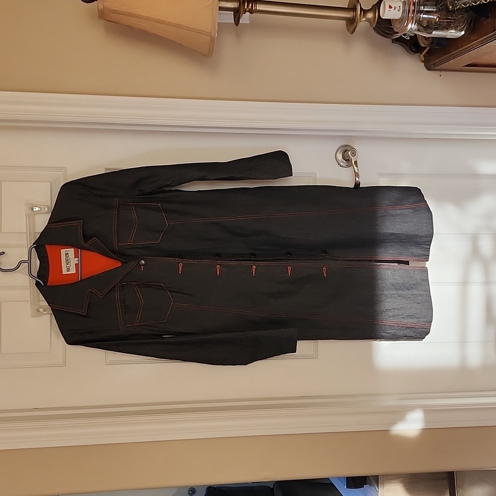 Holt Renfrew Studio Denim Trenchcoat. Size 6.